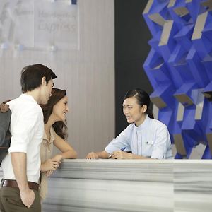 Holiday Inn Express Bengaluru Whitefield Itpl By Ihg